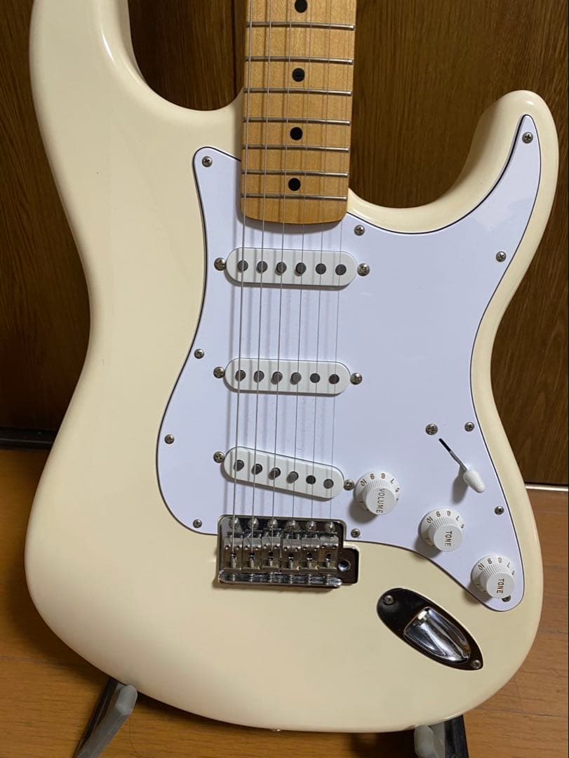 フェンダー　ストラトキャスター　メキシコ　2009年製造