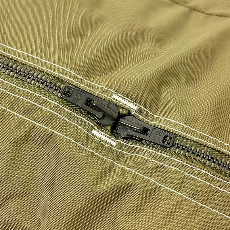 【希少】【新品】フランス軍 AERAZUR パラシュートバッグ 65L 金属