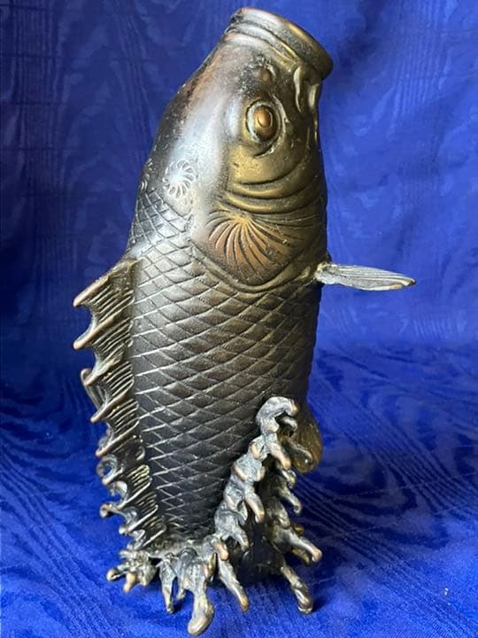 高岡銅器　鯉　コイ　花瓶　一輪挿し