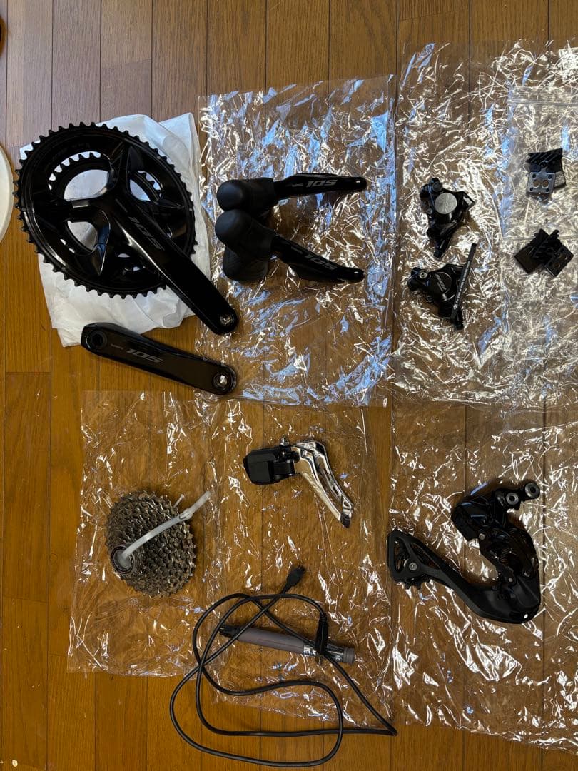 Shimano 105Di2 R7100 コンポーネントセット