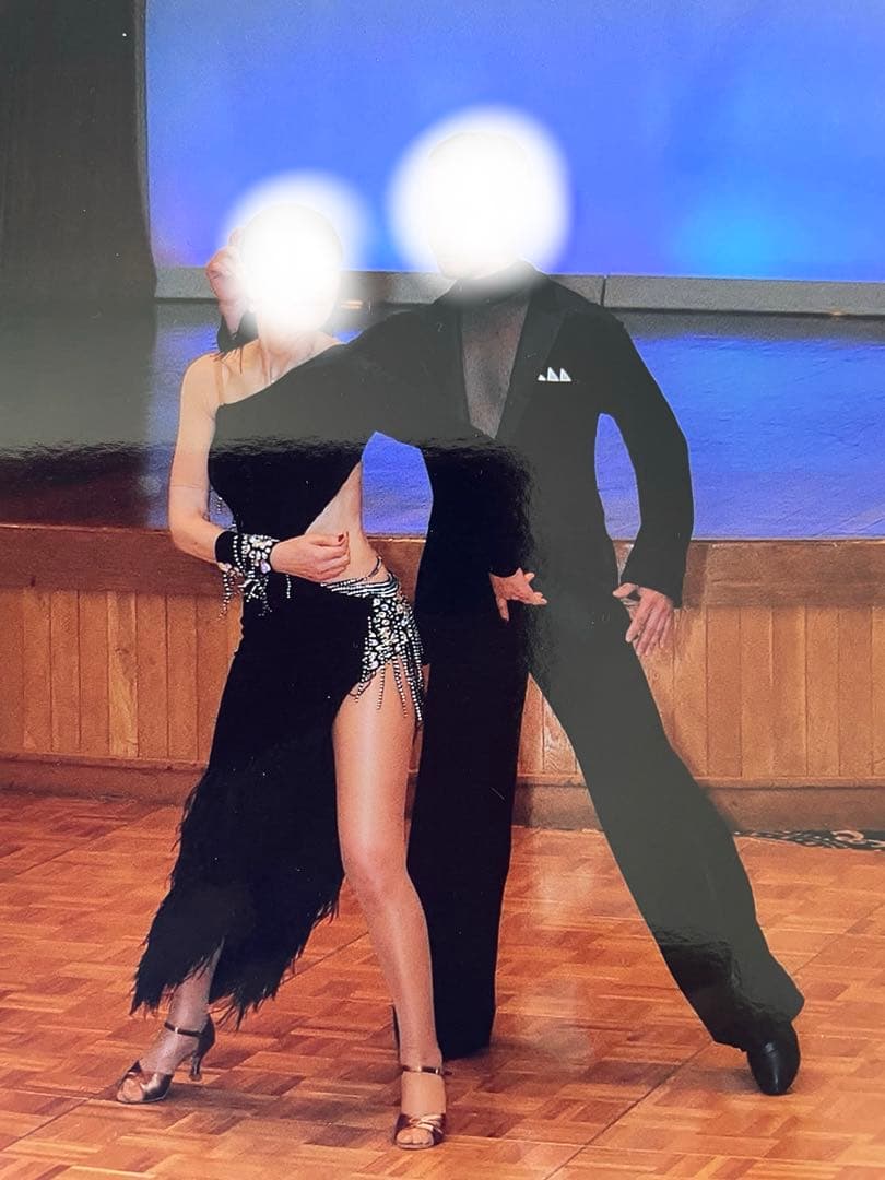 社交ダンス　ナディアドレス 黒 ベルベット