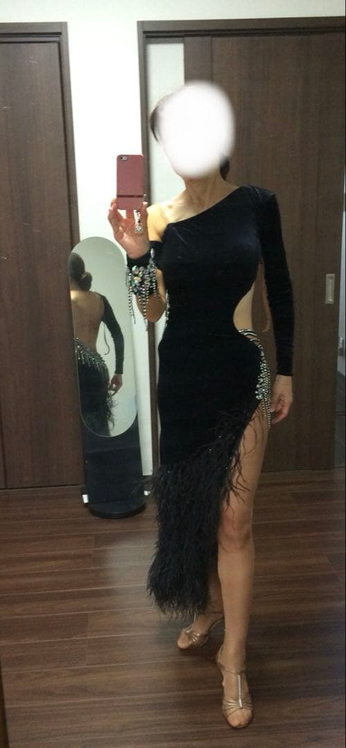 社交ダンス　ナディアドレス 黒 ベルベット