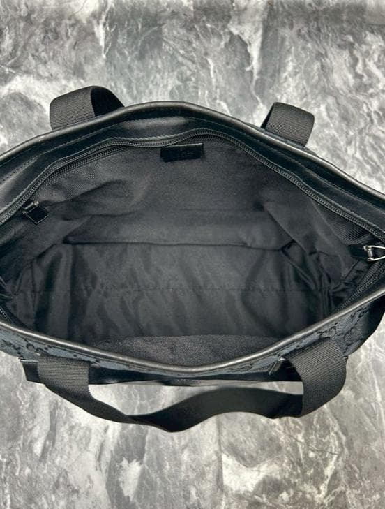 GUCCI ブラック トートバッグ