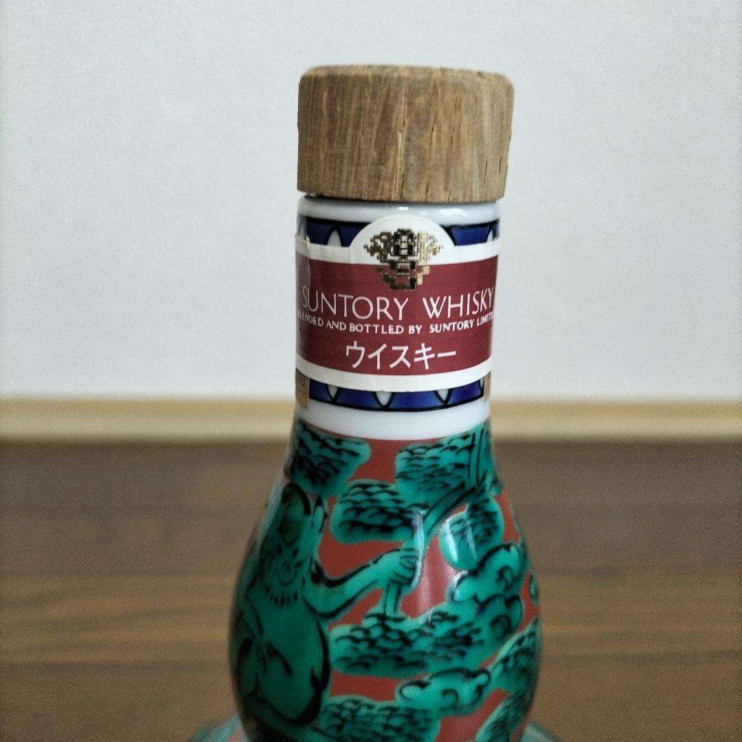 空き瓶　サントリー 特製ウイスキー 【九谷焼 瓢型木米風申文 】木箱、台座付き