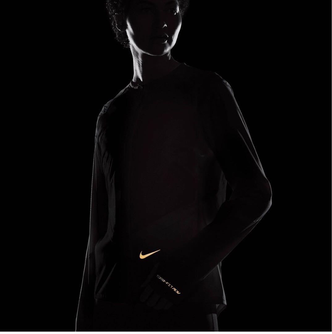 新品★定価33,000円❗️ナイキランニングトップ ラン ディビジョン★M