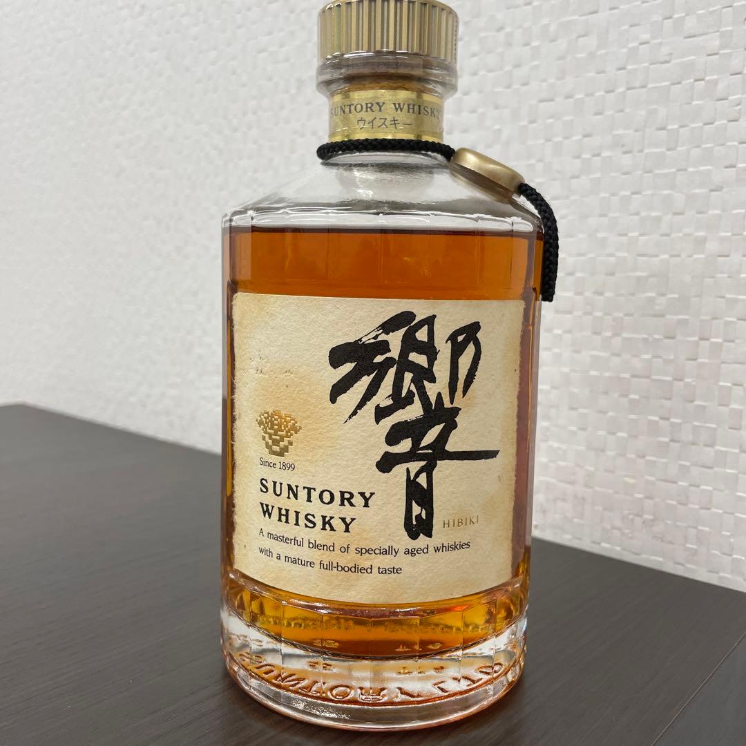 サントリー ウイスキー 響 金キャップ ゴールドキャップ　700ml　43％