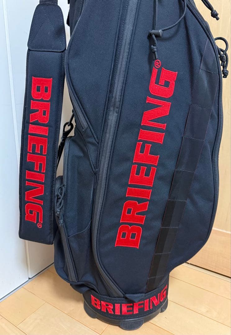 美品★ブリーフィング★キャディバッグ★ゴルフ★BRIEFING★ゴルフバッグ★黒