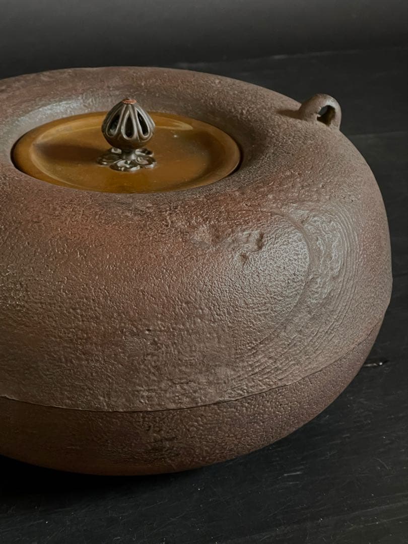 「母」 大刷毛目 姥口釜 釜師 畠 春斎 共箱 黄布 炉釜 （115あ②）