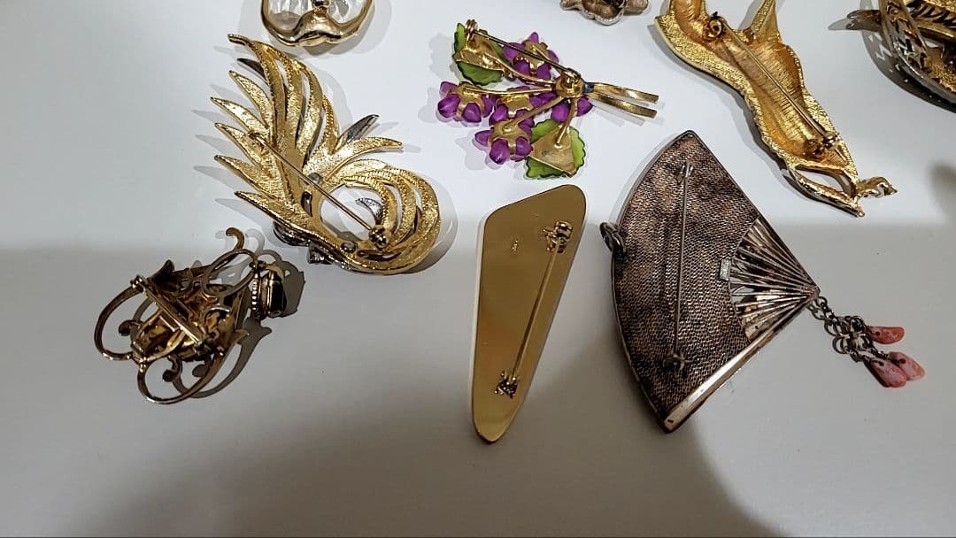 アンティーク　ヴィンテージ　ブローチ　まとめて　昭和レトロ　平成レトロ