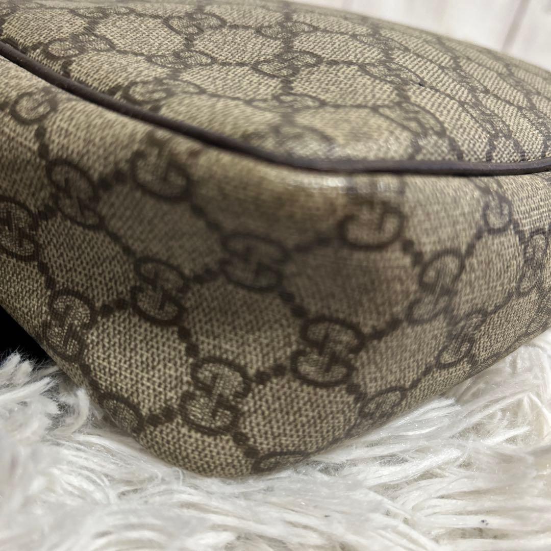 訳あり　GUCCI GGスプリーム　レザー　ショルダーバッグ　ロゴ