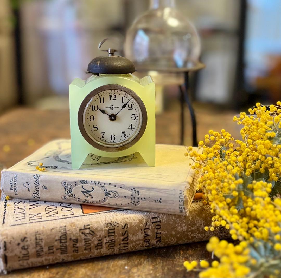 ウランガラス　精工舎　目覚まし時計　置時計　SEIKOSHA 和ガラス　レトロ