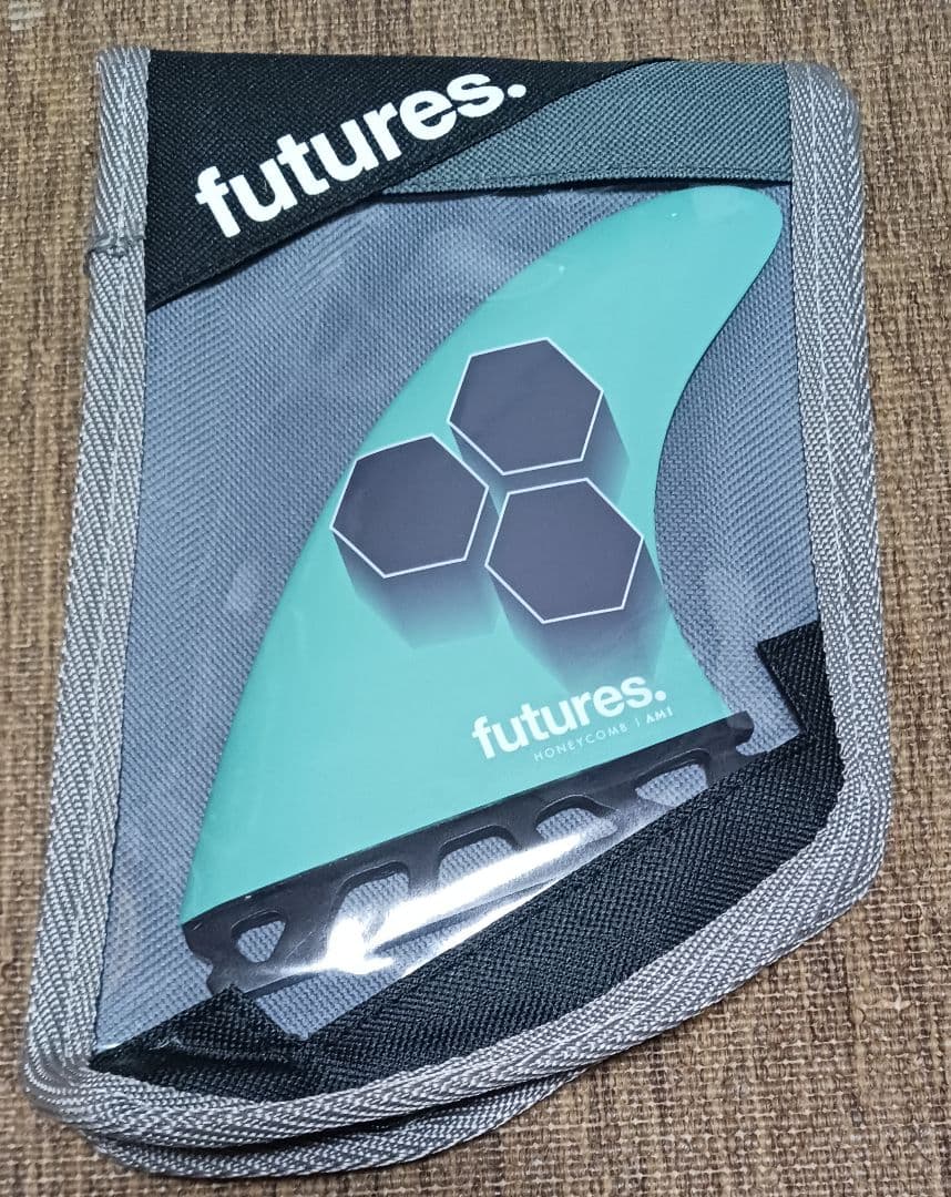 新品 フューチャーフィン AM1 アルメリック M トライフィン FUTURES