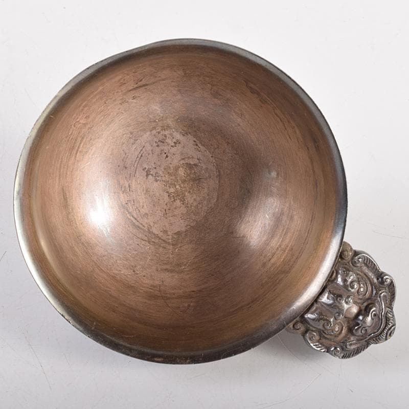 中国　白銅　神獣刻　玉石装飾　取手付杯　約167g　M　R8495