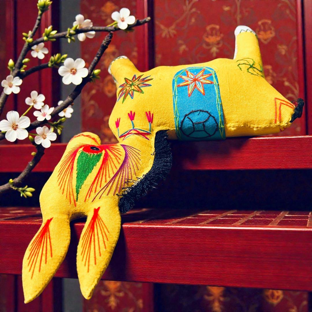 昭和期の中国民間玩具・陝西省西安 毛馿（馬/黄）郷土玩具　午年　干支飾り