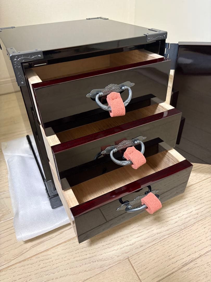 期間限定！　新品未使用　仙台箪笥 牡丹金具 欅産業 船箪笥 小タンス 漆塗り