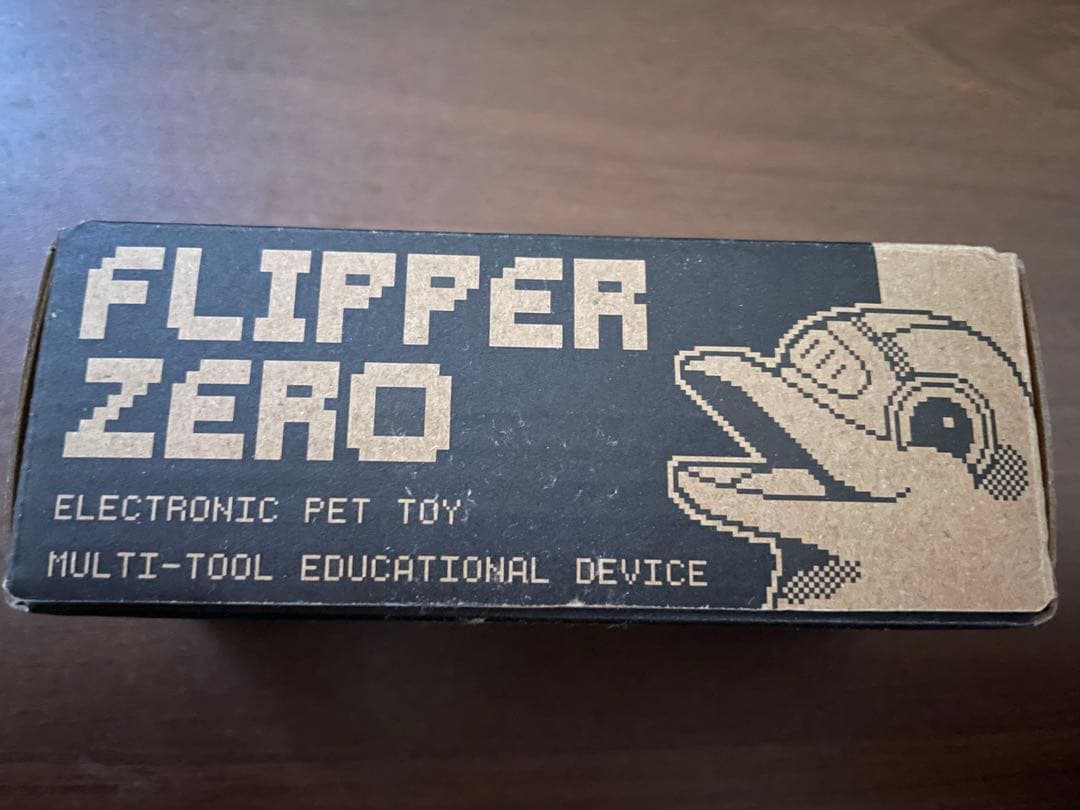 【動作品】flipper zero、シリコンケース、ストラップ、保護フィルム