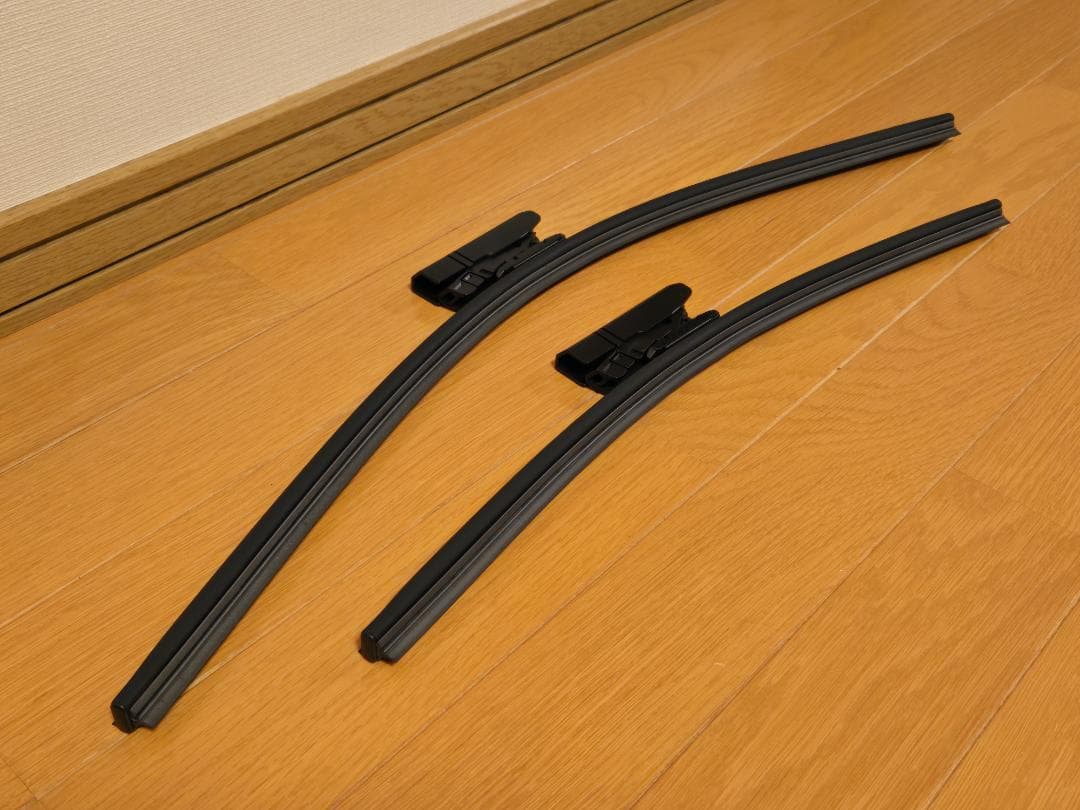 Audi純正 冬用シリコンスノーブレードLRセット Audi A3 8Y