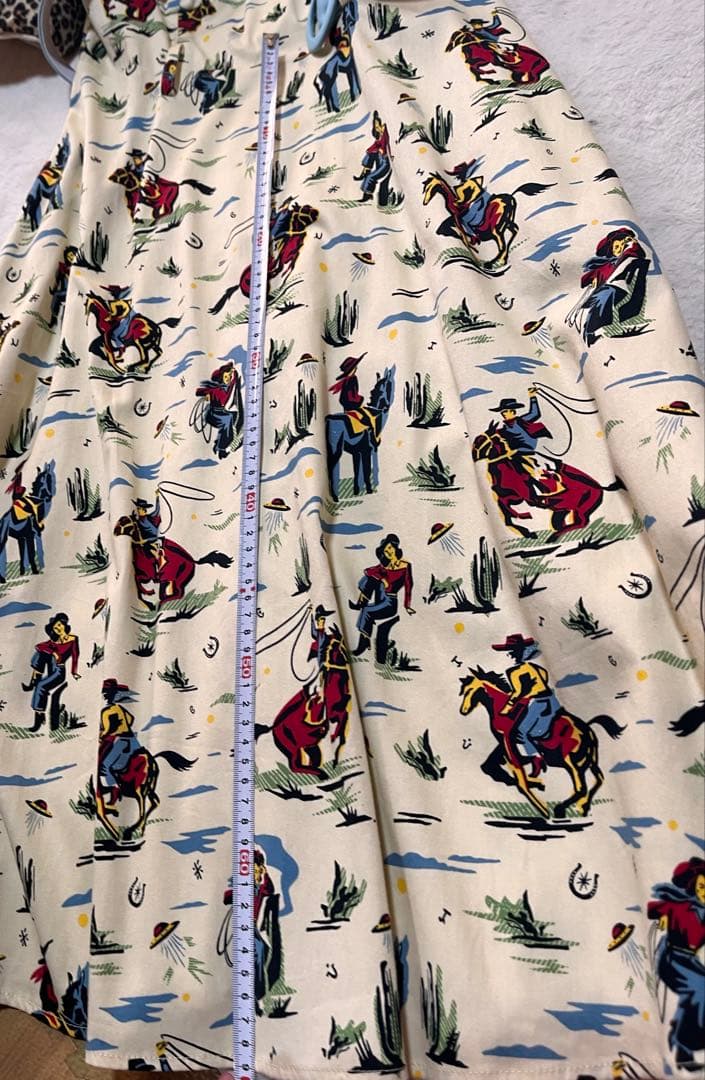 くろくま Collectifカウボーイ柄ひざ丈ロカビリー ワンピース