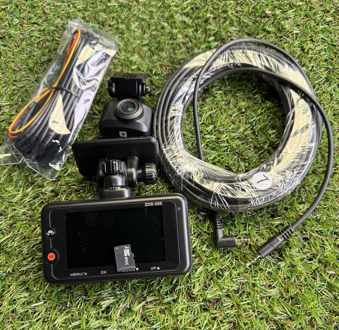 ⭐︎動作保証⭐︎ZDR055 駐車監視常時電源付直接配線　コムテック前後ドラレコ