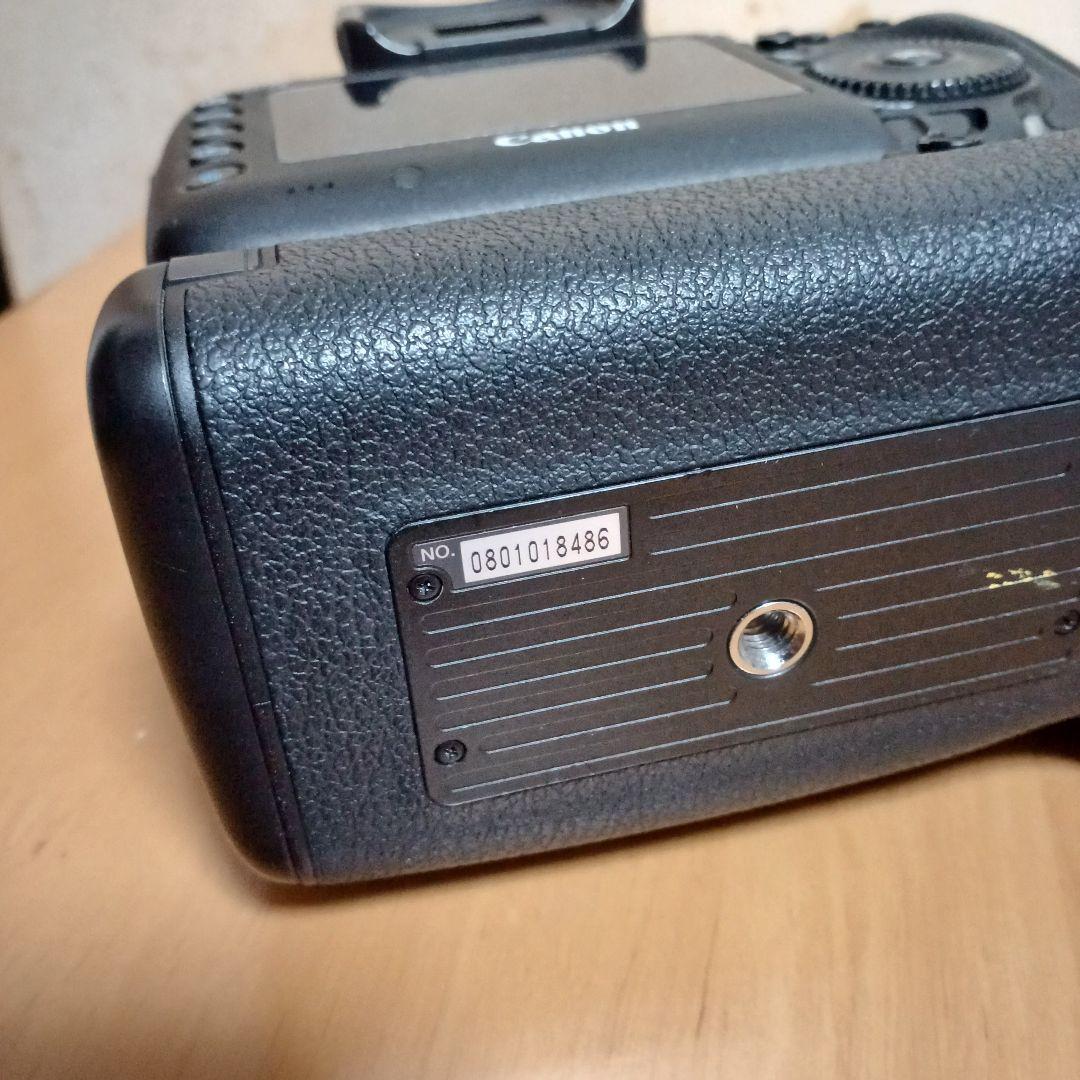 Canon EOS 5D Mark III 純正グリップBG-E11付き
