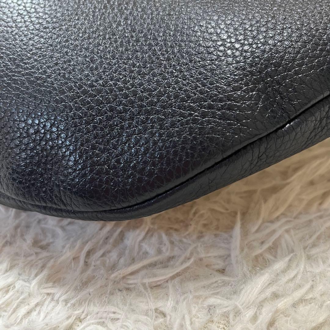 極美品✨限定品✨コーチ　ボディバッグ　スヌーピー　コラボ　レザー　ホワイト