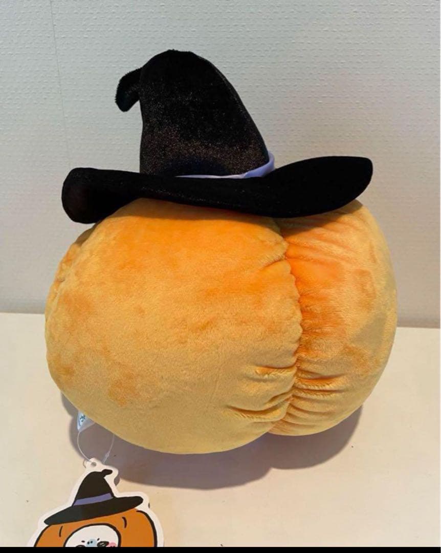 75個入 ちいかわ うさぎ・モモンガ カボチャBIGぬいぐるみ