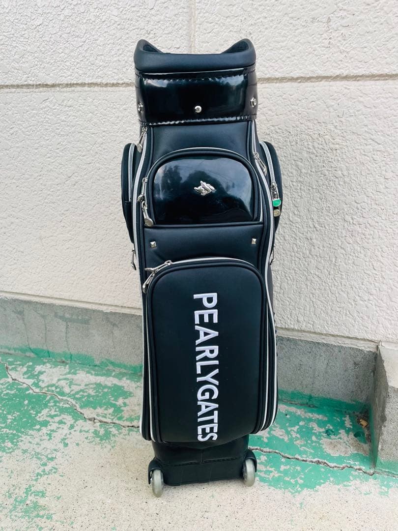 【最終価格】PEARLY GATES ブラックゴルフバッグ