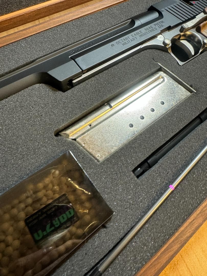 バイオハザード2 デザートイーグル 50AE