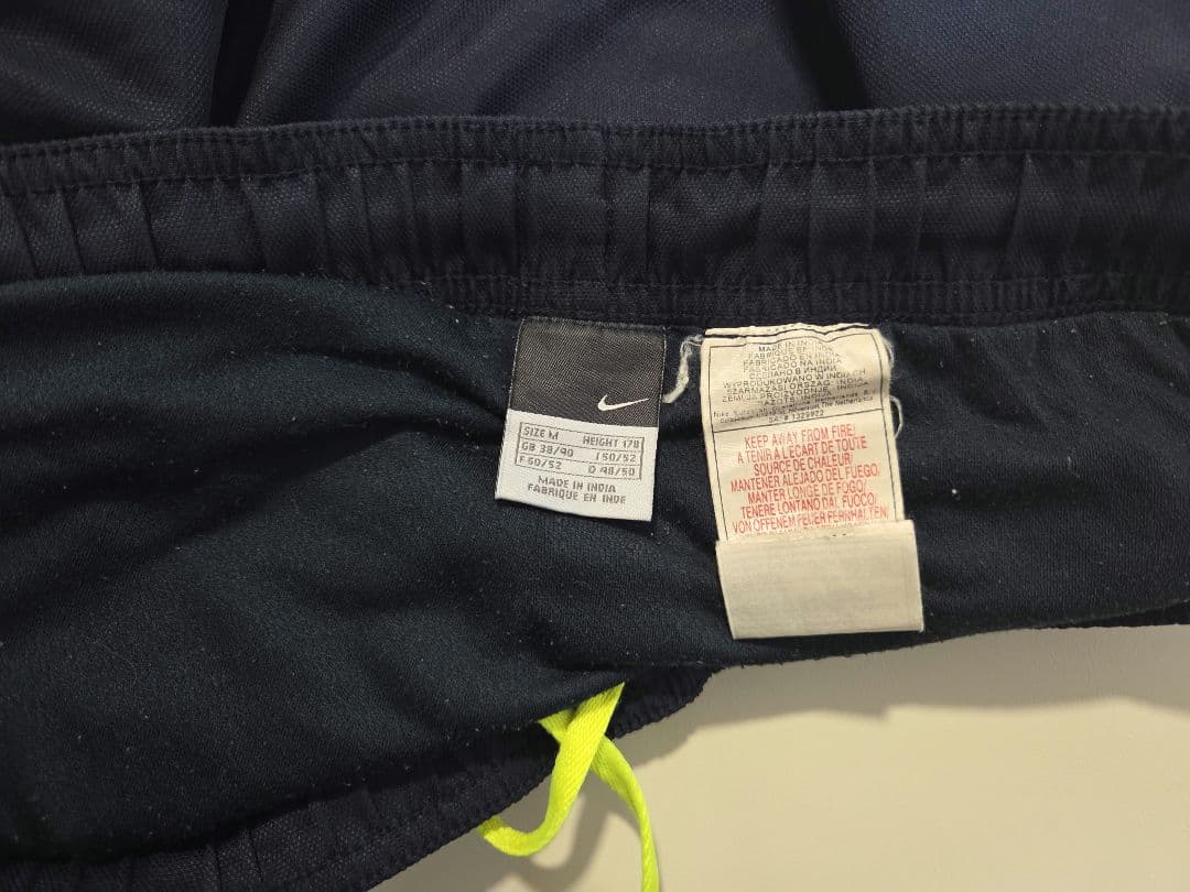 Nike FC Barcelona ジャケット ネイビー/イエロー