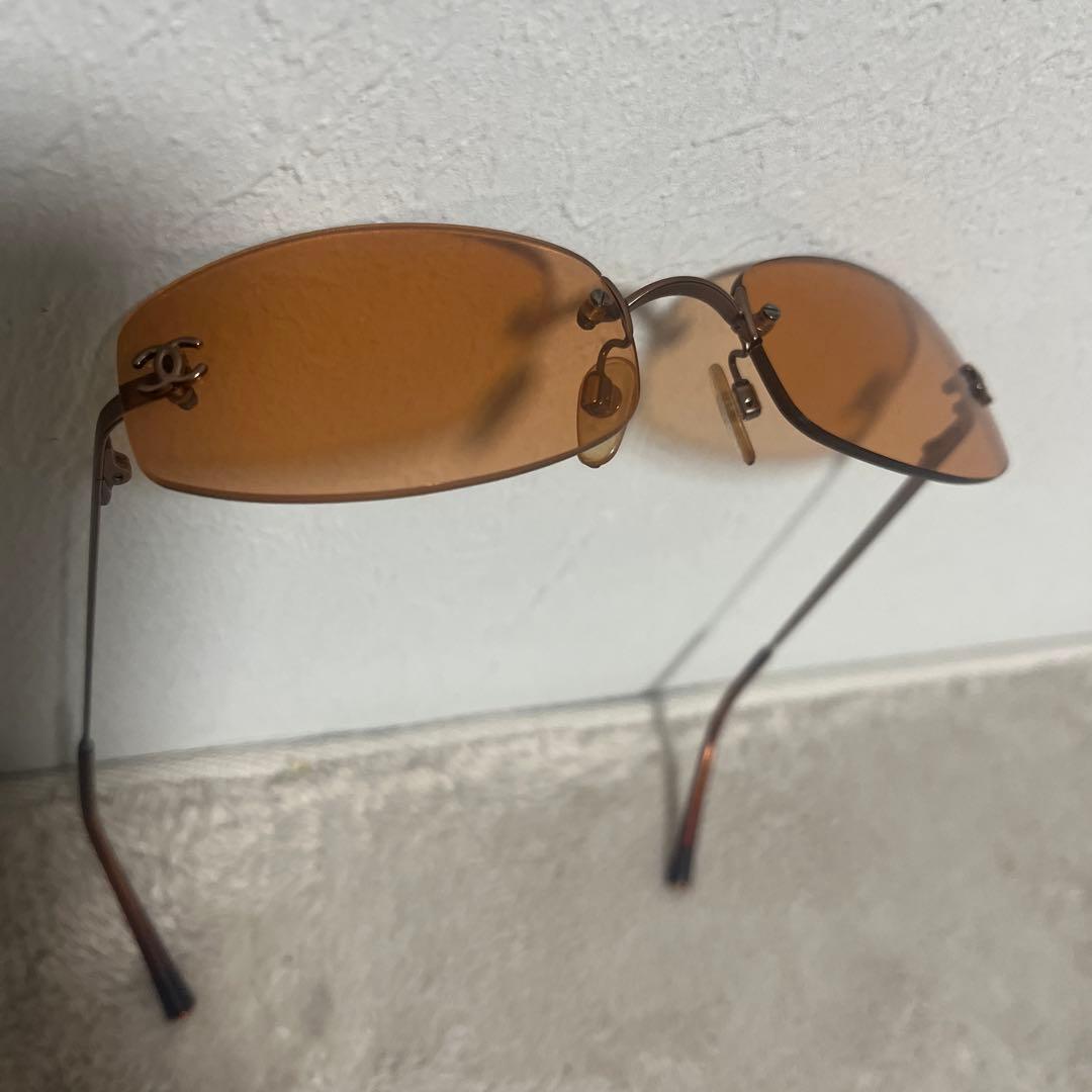 【CHANEL】オーバルサングラス オレンジレンズ ケース付き