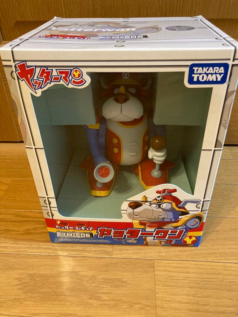 タカラトミー　新品未開封ヤッターフィギュア　ヤッターマン