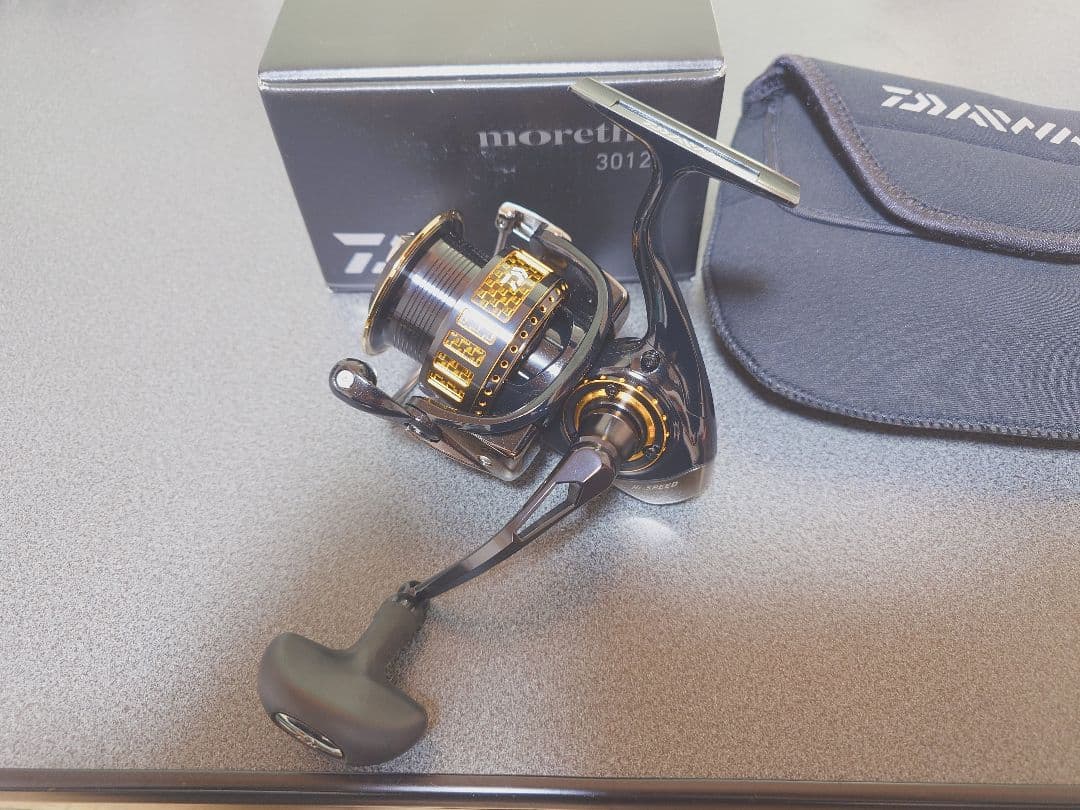 ダイワ 17モアザン morethan 3012H スピニングリール