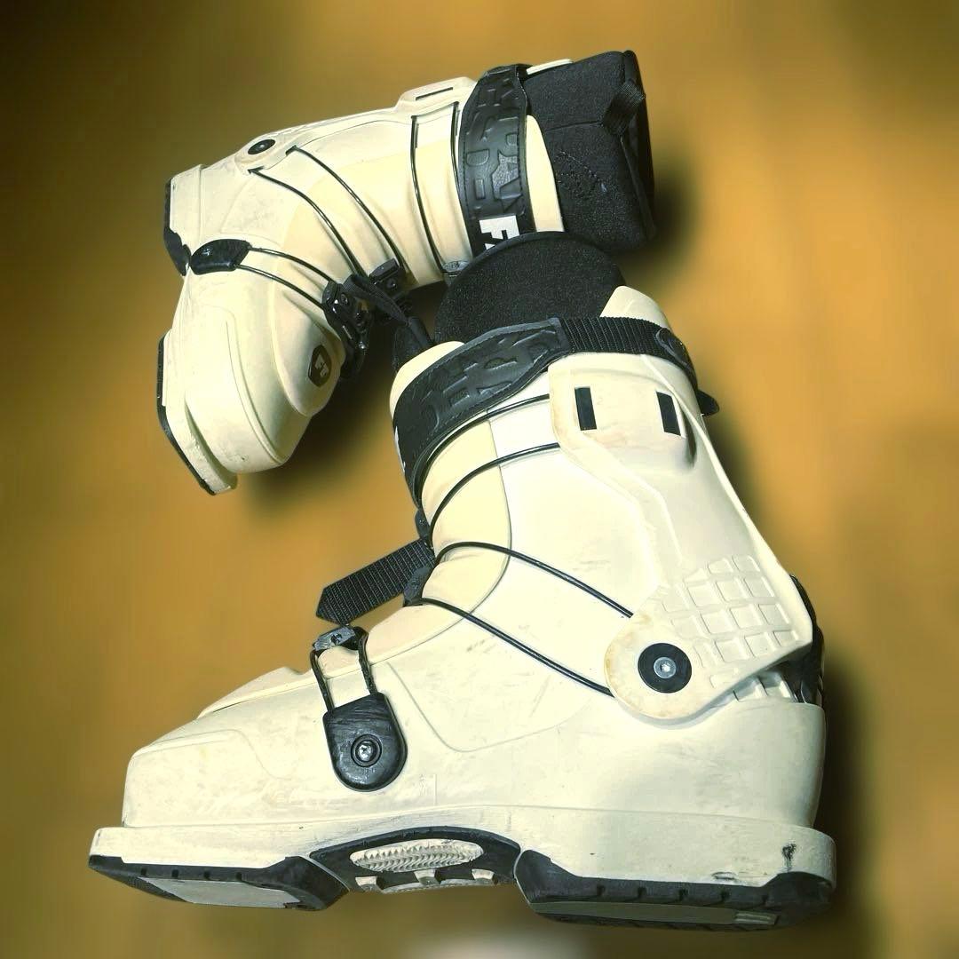 名機FTフルティルトDECENDANT8 28.0-28.5cmフリースタイル