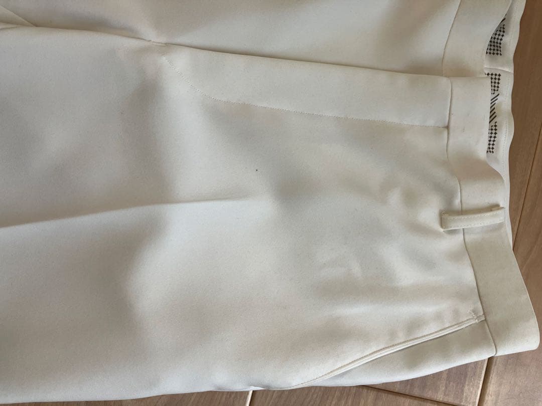 矢沢永吉風　白スーツ上下・サスペンダーベルトおまけ付き