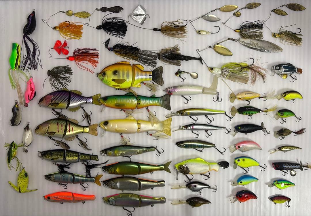 ブラックバス ビッグベイトなどハードルアー53点セット
