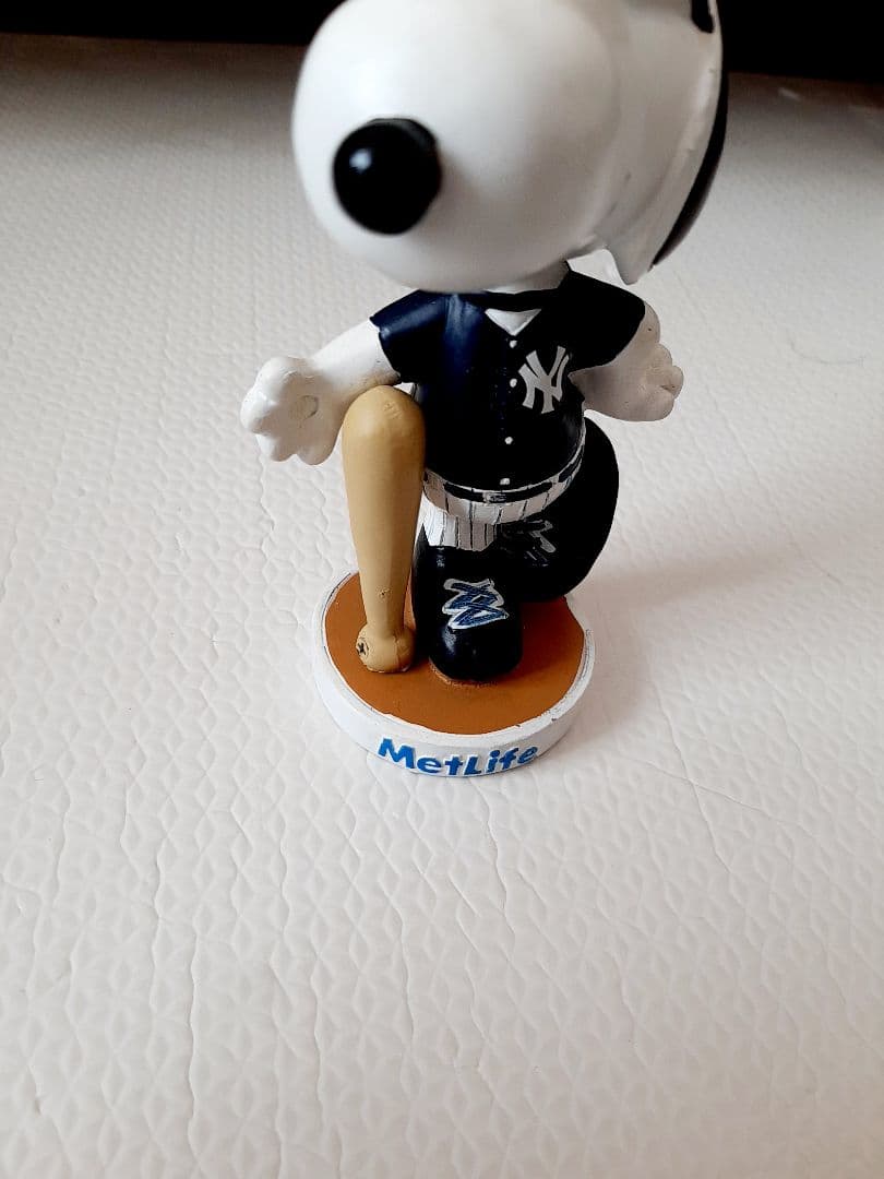 スヌーピー　ボブルヘッド　ヤンキース　mlb 2002 ビンテージ　フィギュア