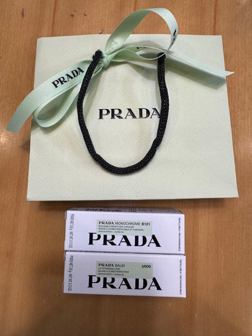 PRADA リップ2本、袋セット リップバーム モノクロームSM