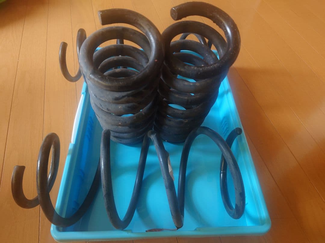 ゆー✩まとめ買い割引可能✩　キャデラックATS 純正サス 前後四本 一台分