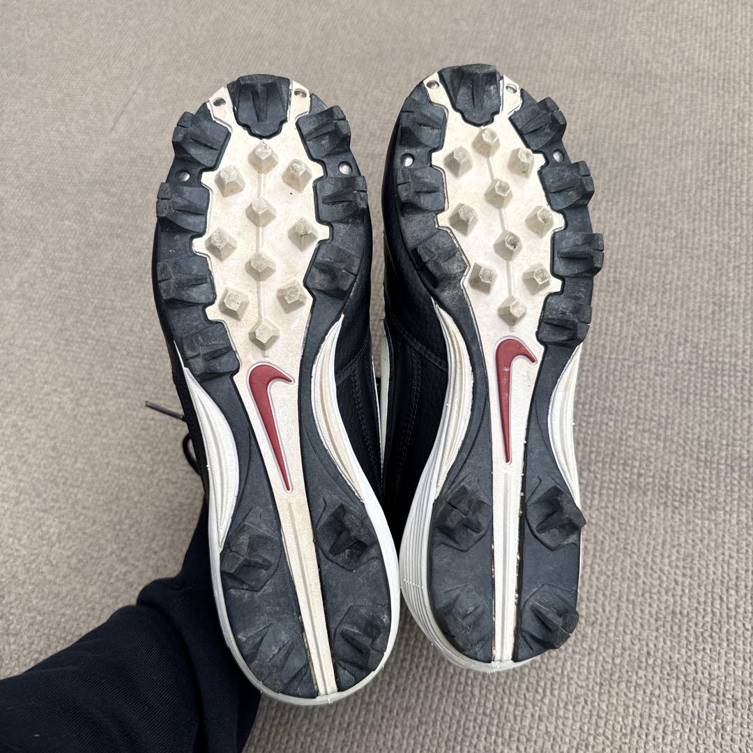 Nike ブラック スパイクシューズ