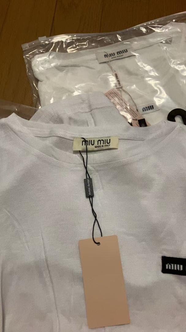 【新品未使用】ロゴ シアー トップス ロンT