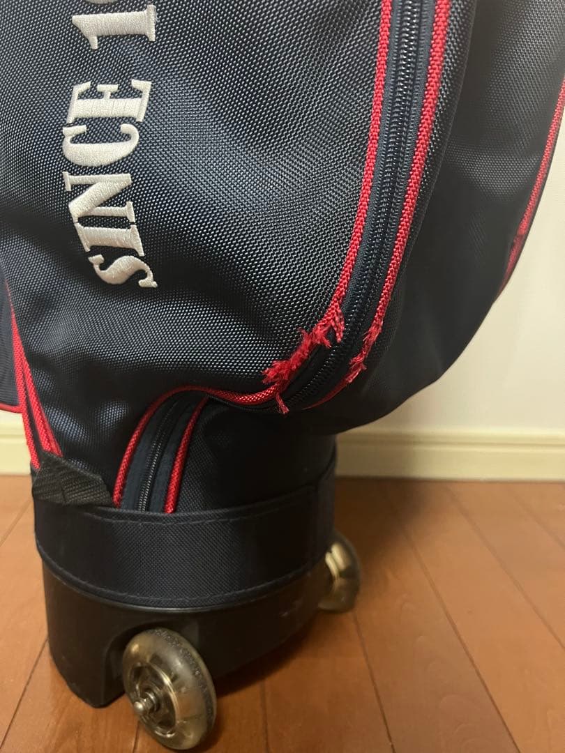 ARNOLD PALMER ゴルフ　キャスター付き　キャディバッグ 18