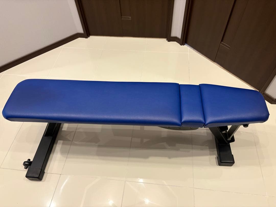 アジャスタブルベンチ　FW-2300の旧型 中旺ヘルス　日本製