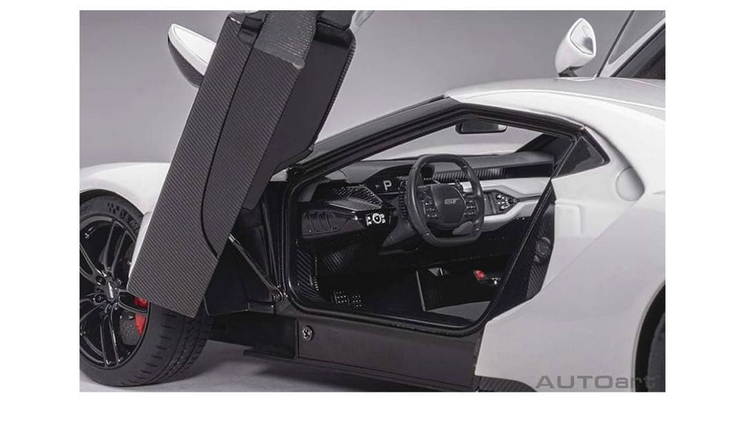11459 AUTOart 1/18 フォード GT 2017 ホワイト 完成品