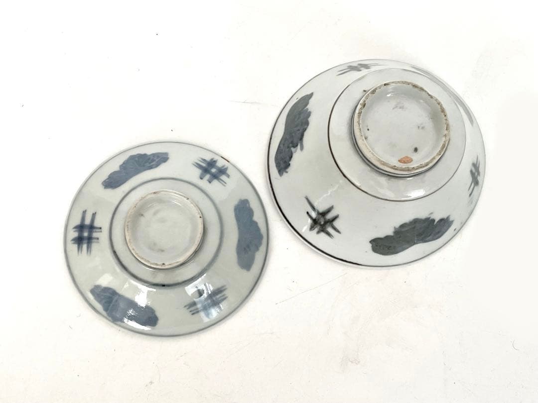 骨董　アンティーク　古伊万里　こんにゃく印判　井桁文様　蓋茶碗　初期伊万里　民藝