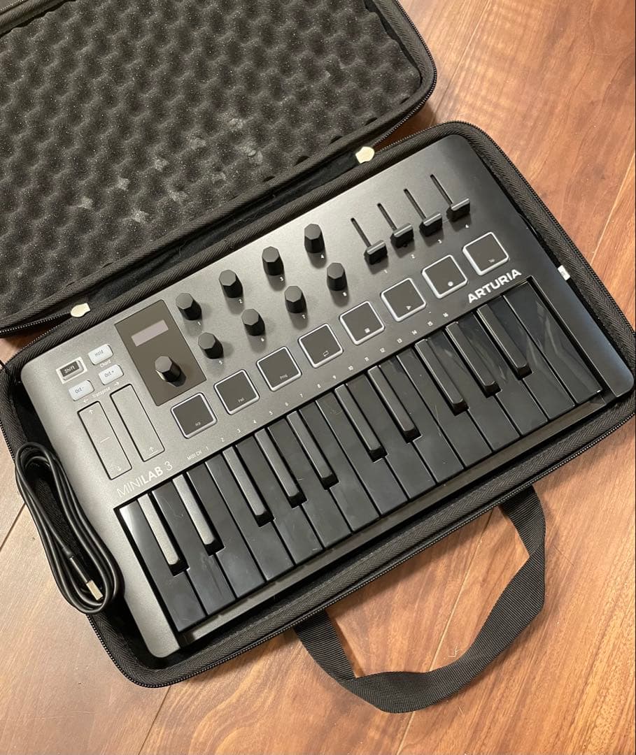 Arturia MINILAB 3 MIDIキーボード 専用ハードバッグセット