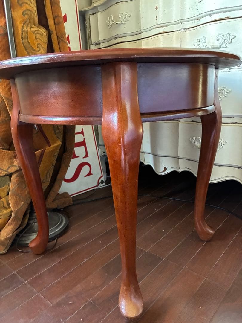 leonoahです　家具　丸　コーヒー　センター　ソファー　テーブル　猫脚