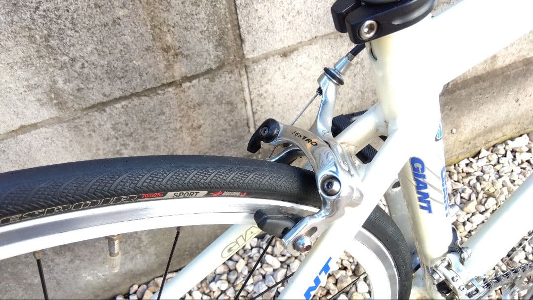 【整備済み】GIANT フラットバーロードバイク FCR－2