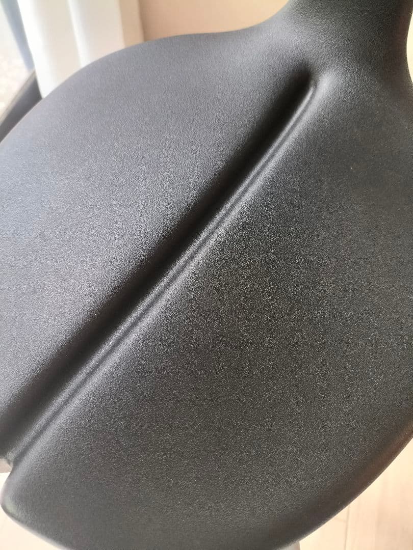 アーユルチェアー　スツール　ブラックＭ　座面高さ49cm &専用耐圧分散マット