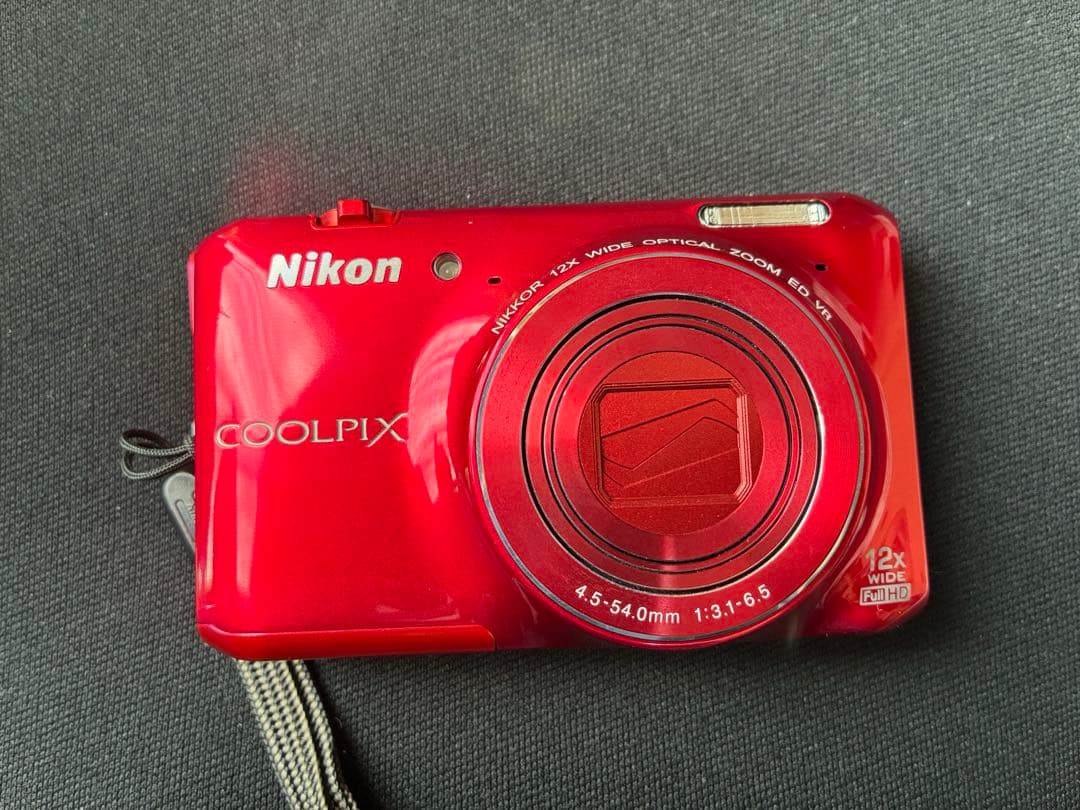 Nikon COOLPIX S6400 レッド