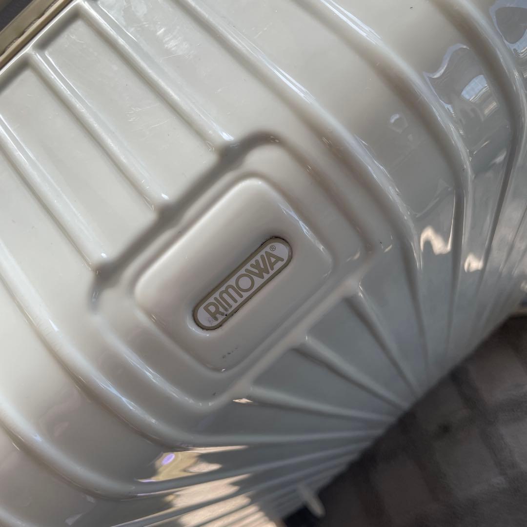 RIMOWA アローズ別注 SALSA エクリュ 82L チェックインL相当